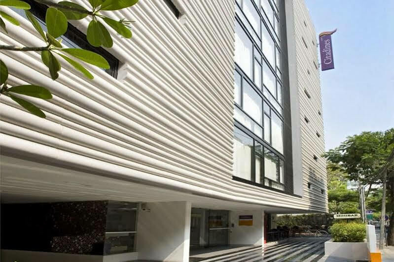 Citadines Sukhumvit 23 Bangkok Aparthotel Exterior photo